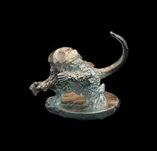 Load image into Gallery viewer, 53-0221: Ratling Warrior, Armored (Separate Heads)