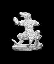 Load image into Gallery viewer, 53-0235: Ratling with Crossbow, Unarmored, Firing
