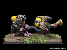 Load image into Gallery viewer, 53-0241: Ratling Flame Thrower Team