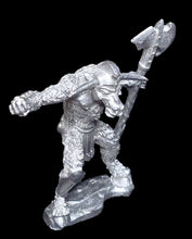 Load image into Gallery viewer, 53-0649: Unarmored Minotaur Titan with Great Axe, At Ready