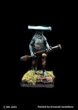 Load image into Gallery viewer, 53-0845:  HammerHead Arquebusier I, Advancing