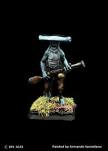 Load image into Gallery viewer, 53-0845:  HammerHead Arquebusier I, Advancing
