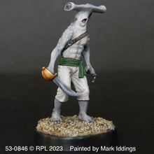 Load image into Gallery viewer, 53-0846:  HammerHead Arquebusier II, Dagger in Hand