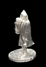 Load image into Gallery viewer, 57-0422: Assassin with Sword