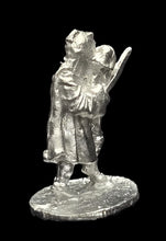 Load image into Gallery viewer, 57-0422: Assassin with Sword