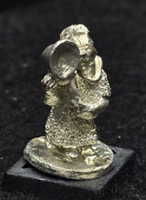 Load image into Gallery viewer, 57-0653: Armored Orc Musician with Horn