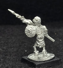 Load image into Gallery viewer, 57-0703: Skeleton with Two Handed Weapon and Round Shield