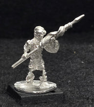 Load image into Gallery viewer, 57-0703: Skeleton with Two Handed Weapon and Round Shield