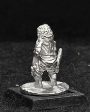 Load image into Gallery viewer, 57-0762: Ghoul with Short Sword and Severed Head