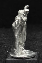 Load image into Gallery viewer, 57-0783: Vampire, Eastern Garb