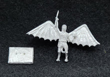 Load image into Gallery viewer, 57-7575: Winged Primate, Beaked, Flying