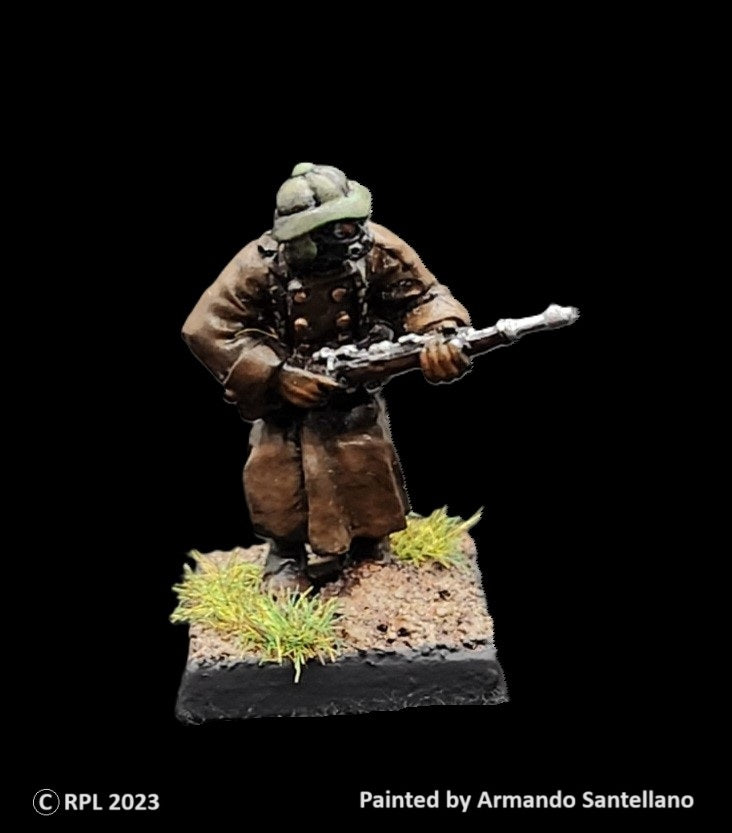 59-0103:  Sentry Riflemen Advancing Right, Looking Left