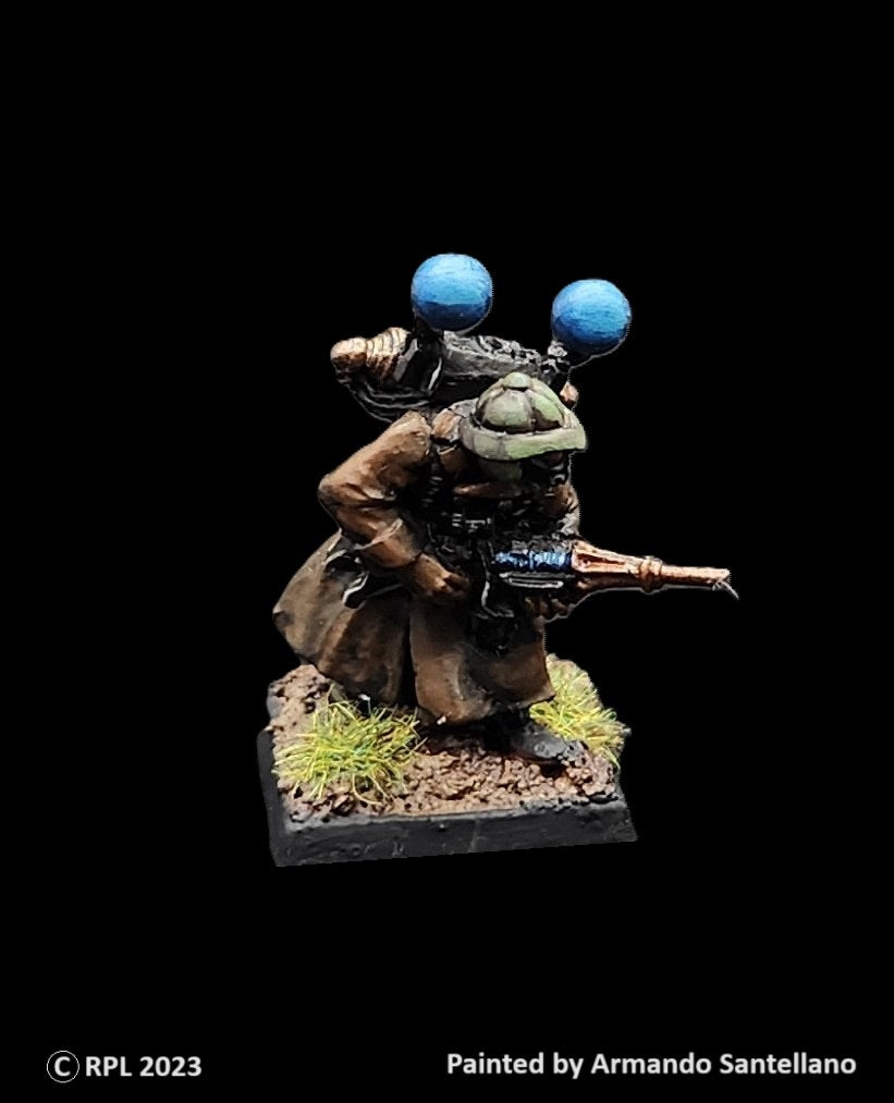 59-0123:  Sentry with Diabolic Weapon, Lurking Left, Weapon Forward