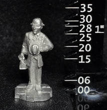 Load image into Gallery viewer, 59-1302: Doctor with Medical Bag