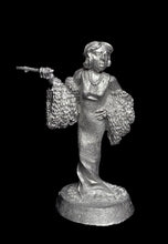 Load image into Gallery viewer, 59-1308: Heiress, Smoking