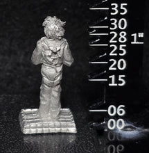 Load image into Gallery viewer, 59-1312: Man in Straight Jacket