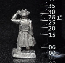 Load image into Gallery viewer, 59-1320: Priest in Coat and Hat