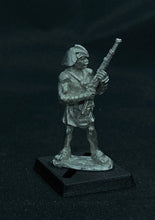 Load image into Gallery viewer, 59-9011: Earthman Renegade with Rifle and Helmet