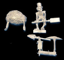 Load image into Gallery viewer, 90-4906: Grave Digger with Shovel