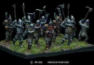 98-2909: Thunderbolt Dwarf Warriors with Great Axes [12]