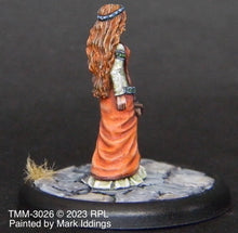 Load image into Gallery viewer, TMM-3026 Lady in Waiting