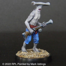 Load image into Gallery viewer, TMM-4103 Squidmen with Goo Guns