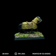 Load image into Gallery viewer, 48-0354:  Horse - Mongul, Armored