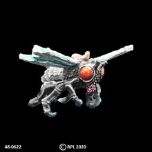 Load image into Gallery viewer, 48-0622: Giant Fly, Saddled