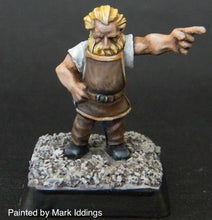 Load image into Gallery viewer, 50-0197: Dwarf Engineer, Pointing