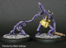 Load image into Gallery viewer, 51-0846: Troll Hag with Children