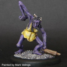 Load image into Gallery viewer, 51-0846: Troll Hag with Children