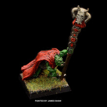 Load image into Gallery viewer, 51-0171: Orc Hero with Army Battle Standard