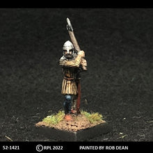Load image into Gallery viewer, 52-1421: Avalon Men-at-Arms Advancing with Great Axe, in Gambeson