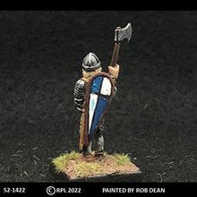 Load image into Gallery viewer, 52-1422: Avalon Men-at-Arms Advancing with Greataxe and Kite Shield, in Chainmail
