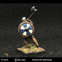 Load image into Gallery viewer, 52-1423:  Avalon Men-at-Arms Advancing with Greataxe on Shoulder, in Chainmail with Round Shield on Back
