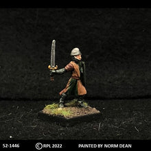 Load image into Gallery viewer, 52-1446: Avalon Men-at-Arms with Sword Arm Extended Back and Heater Shield, in Chain and Cloth Armor