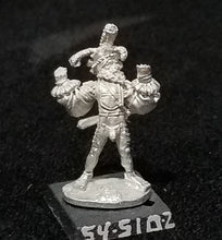 Load image into Gallery viewer, 52-1806: Imperial Pikeman, Attacking, with Soft Hat I, Three Feathers