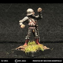 Load image into Gallery viewer, 52-1811: Imperial Pikeman, Advancing, with Sallet