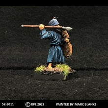 Load image into Gallery viewer, 52-5011: Desert Warrior Spearmen, Attacking