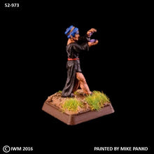 Load image into Gallery viewer, 52-0606:  Sorceress Casting Spell II