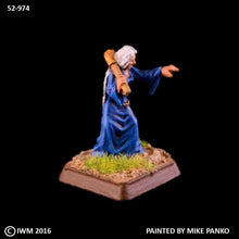 Load image into Gallery viewer, 52-0607: Sorceress with Mace