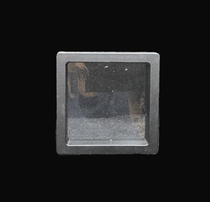 103-0301:  Single Miiniature Display Case