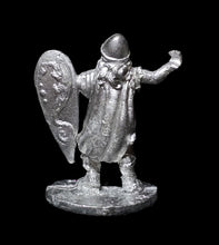 Load image into Gallery viewer, 52-1657:  Northman Raider with Open Hand and Kite Shield
