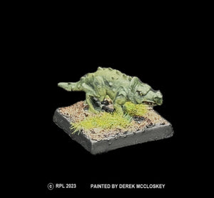 48-0192:  Lizard Hound, Mouth Closed