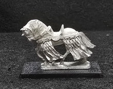 Load image into Gallery viewer, 48-0361:  Horse - Caparison, Head Turned
