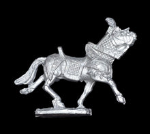 Load image into Gallery viewer, 48-0390:  Horse, Armored, F.R. Raised, Small Plume
