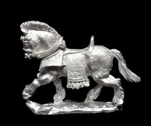 Load image into Gallery viewer, 48-0392:  Horse, Armored, F.L. Forward
