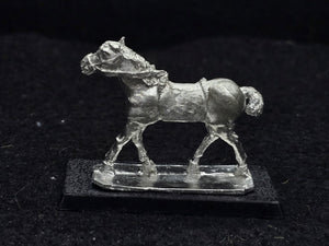 48-0551:  WarHorse, Advancing