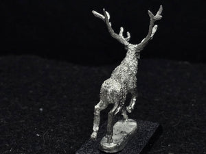 48-0635:  Great Stag, Right Leg Raised