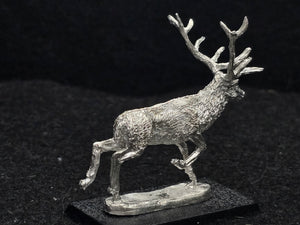 48-0635:  Great Stag, Right Leg Raised
